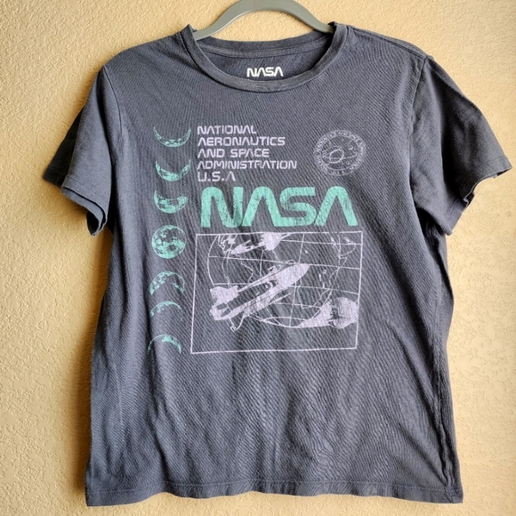 NASA grey short sleeve shirt Size M - Picture 1 of 13
